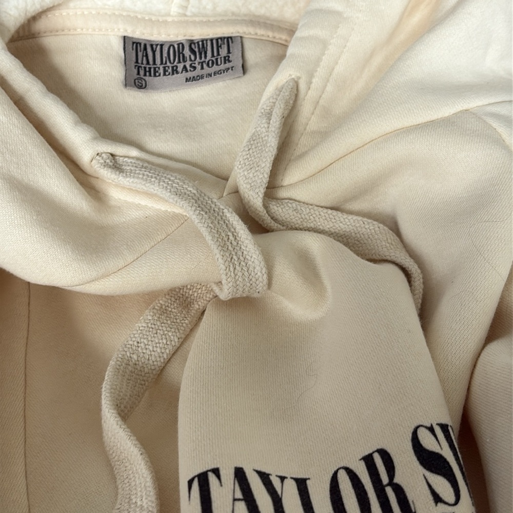 Taylor Swift Era Tours Hoodie - Picture 4 of 4